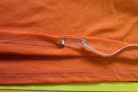 t-shirt casing