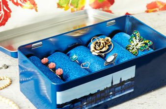 jewelry organizer