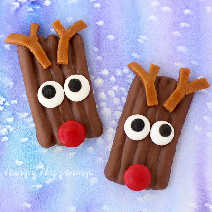 Pretzel Reindeer