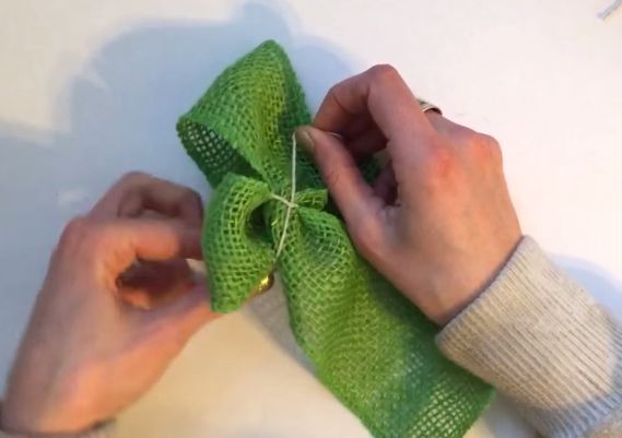 shamrock bow 7